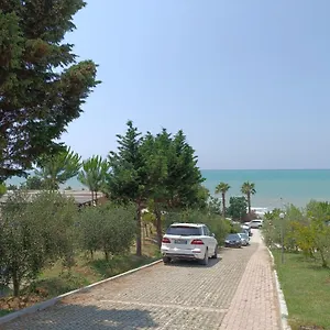Plazhi Gjeneralit - Small - - - - Kavaja